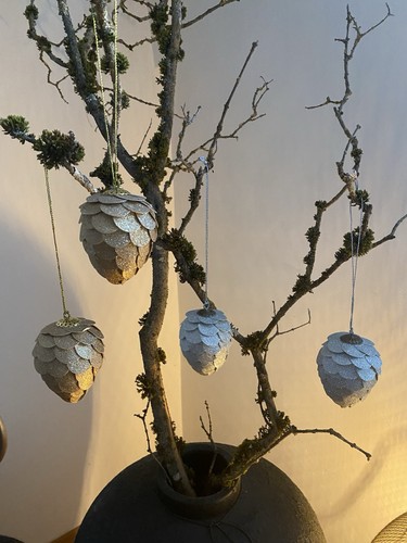 Papier deko zapfen - papier, weihnachten